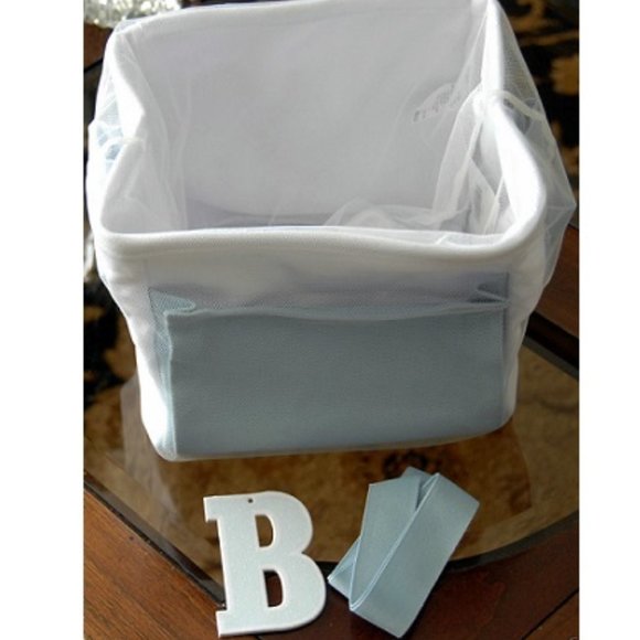 NEW Gymboree Canvas Gift Basket Tote Diaper Caddy Storage NWT Baby Shower - Picture 2 of 5